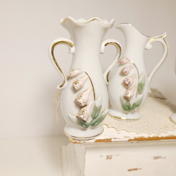 3 Vintage UCAGCO BUD VASE with Lily of the Valley Flowers circa 1946-1956 - Picture 3 of 9